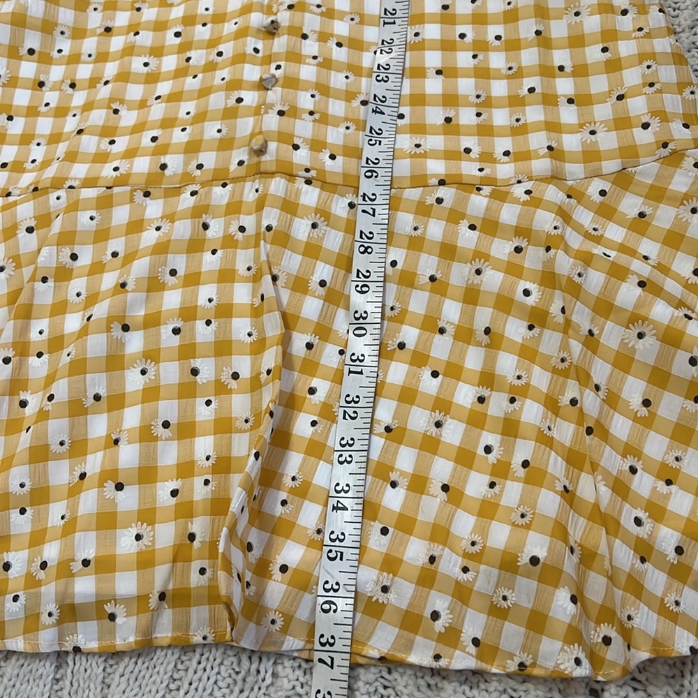 Hutch Size 10 Floral Dress - Picture 13 of 16